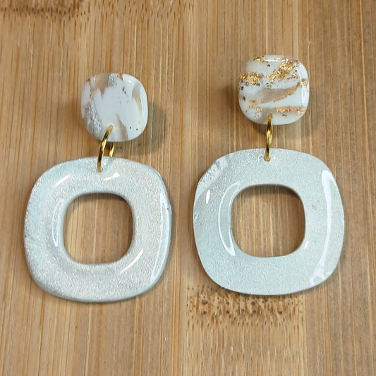 Boucles d’oreilles – Blanc