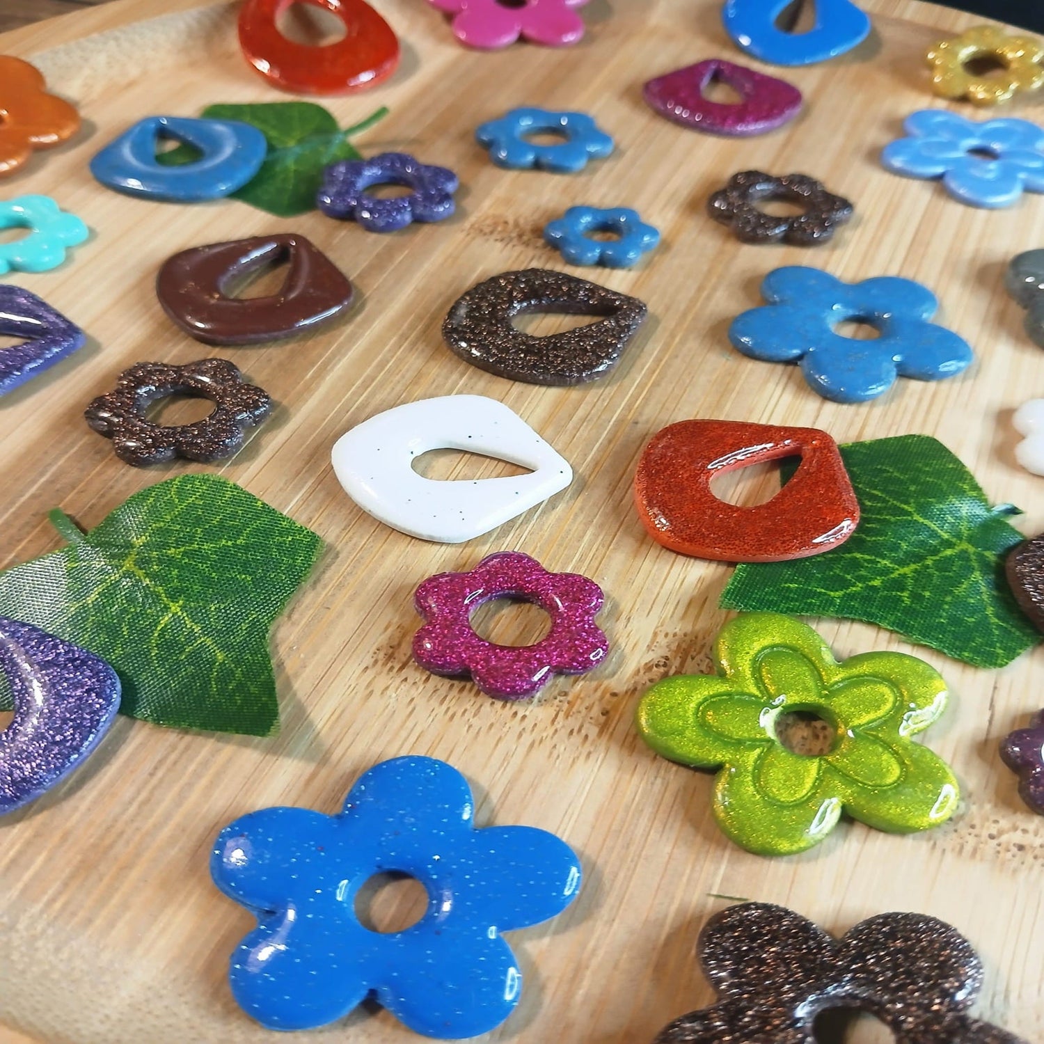 Gammes unies à paillettes