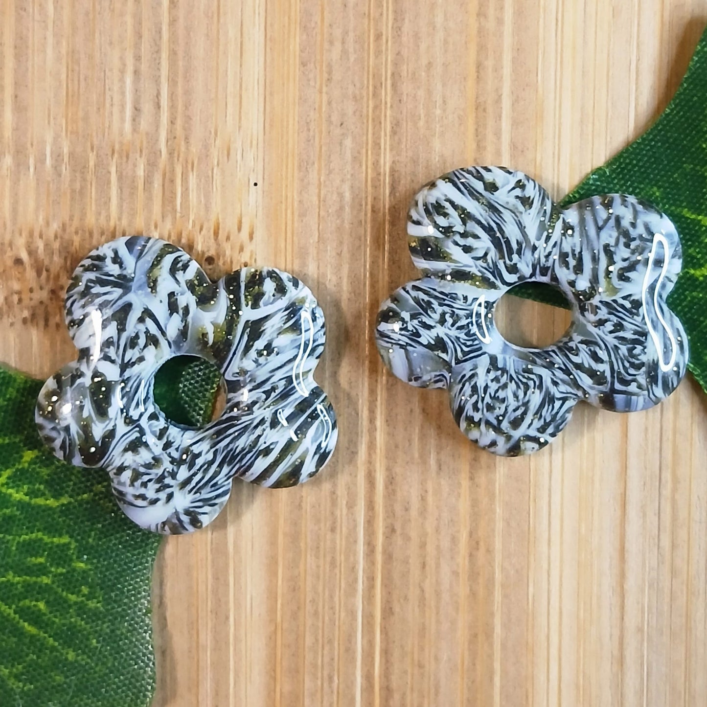 Pampilles petites fleurs  - Blanche & Noire à motif zèbre