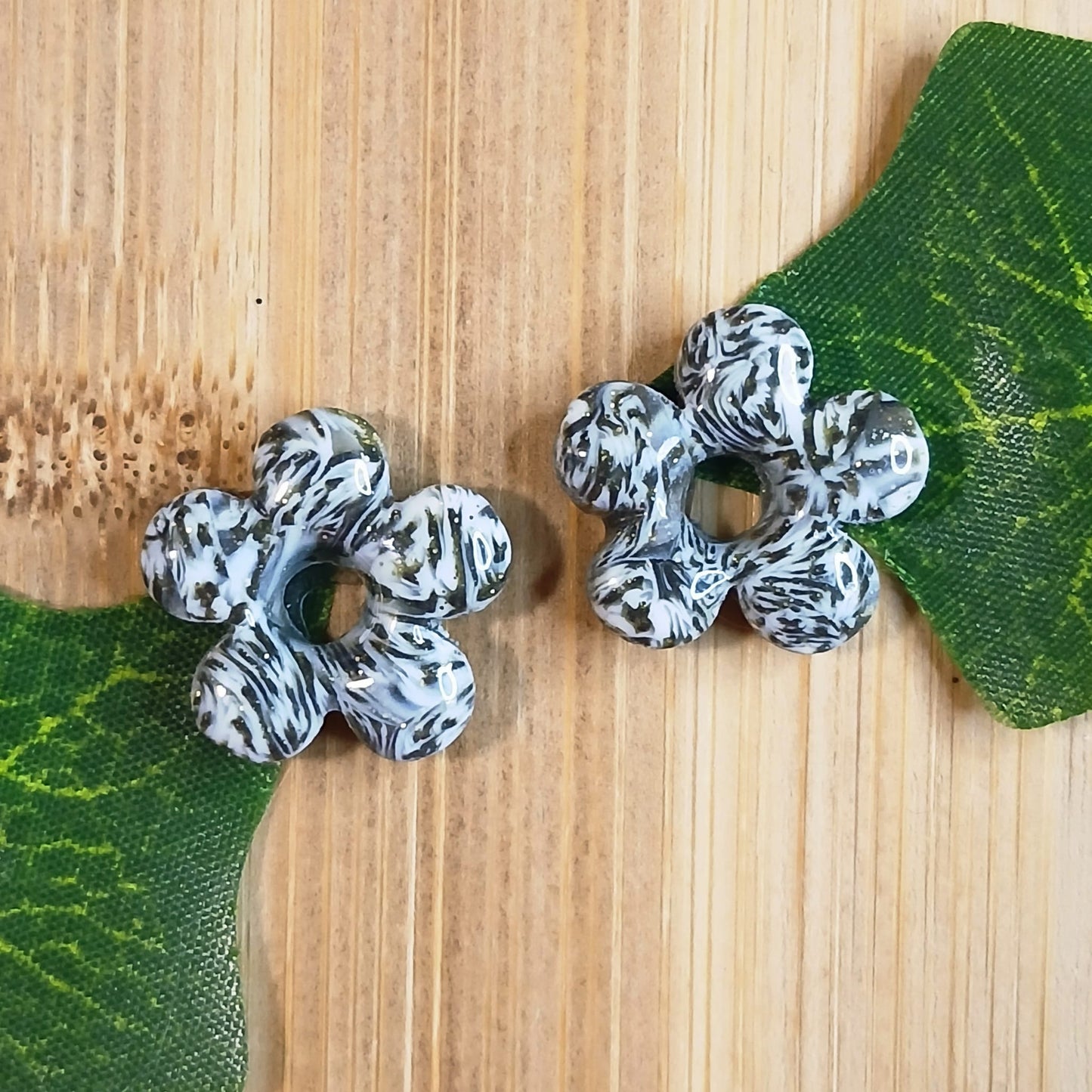 Pampilles petites fleurs  - Blanche & Noire à motif zèbre