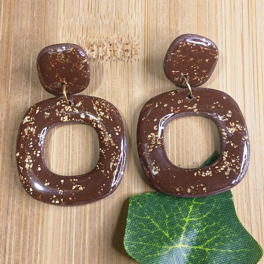 Boucles d’oreilles –  Marron