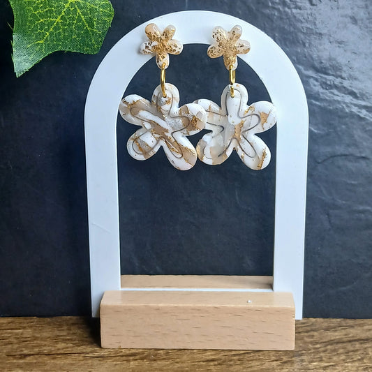 Boucles d’oreilles –  Doré