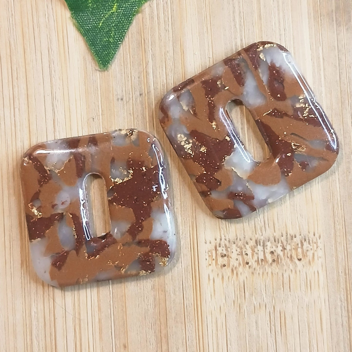 Pampilles Carré – Marron / Translucide