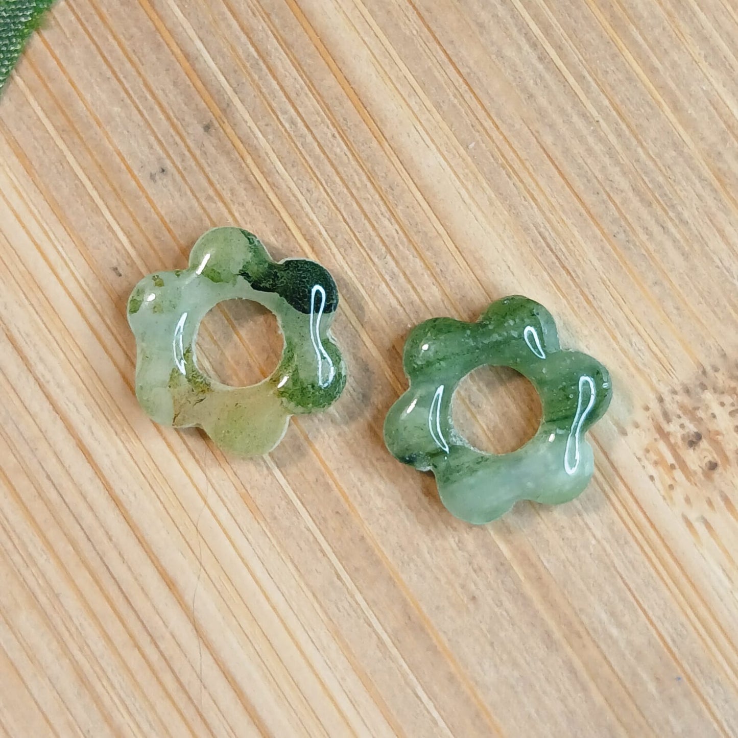 Mini-pampilles Petites Fleurs – Vert marron